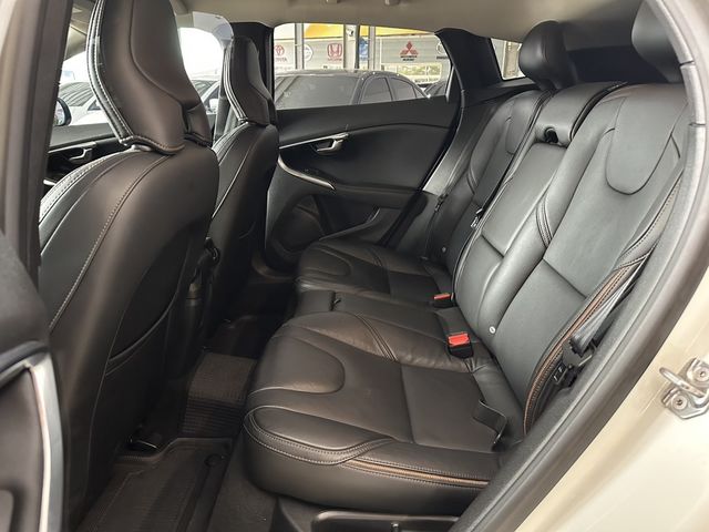 VOLVO富豪 V40 CROSS COUNTRY  第10張相片