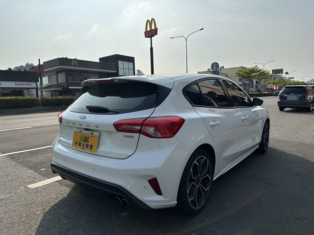 FORD福特 FOCUS ST  第2張相片