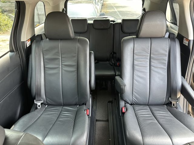 TOYOTA豐田 PREVIA  第11張相片