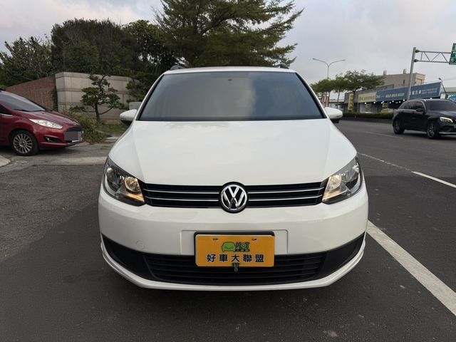 VOLKSWAGEN福斯 TOURAN  第3張相片