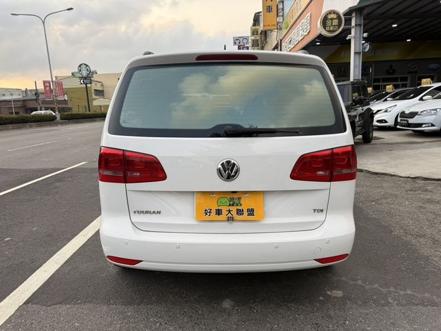 VOLKSWAGEN福斯 TOURAN  第4張相片