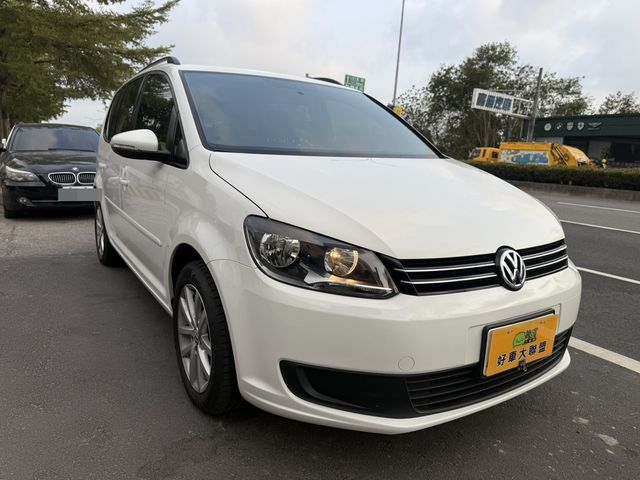 VOLKSWAGEN福斯 TOURAN  第6張相片