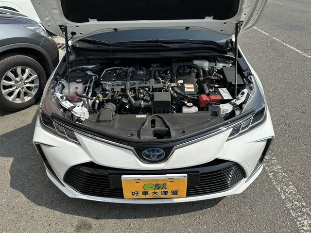 TOYOTA豐田 COROLLA ALTIS HYBRID  第6張相片