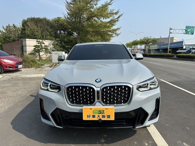 BMW寶馬 X4 XDRIVE30I  第3張相片