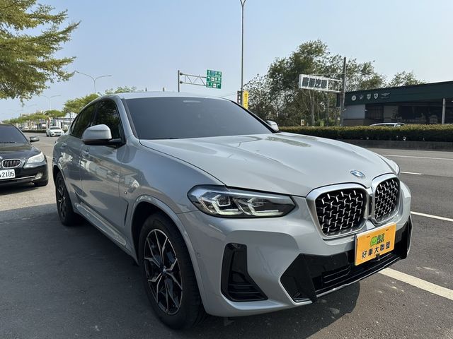 BMW寶馬 X4 XDRIVE30I  第7張相片