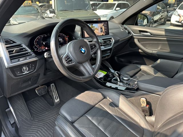 BMW寶馬 X4 XDRIVE30I  第8張相片