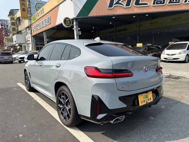 BMW寶馬 X4 XDRIVE30I  第10張相片