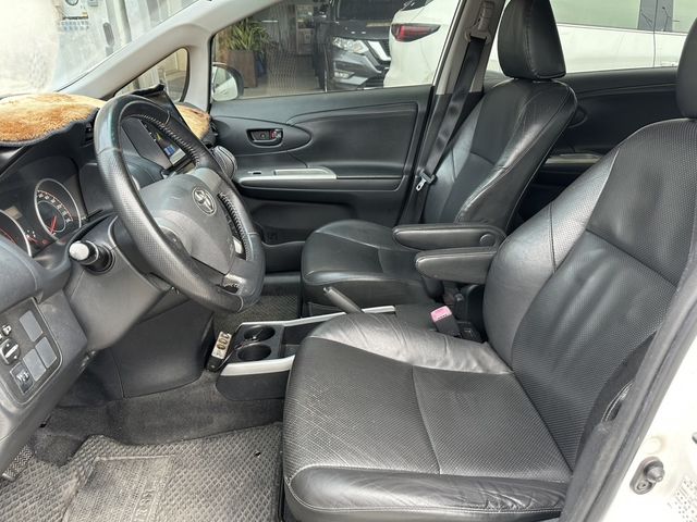 TOYOTA豐田 WISH  第9張相片