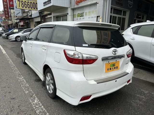 TOYOTA豐田 WISH  第12張相片