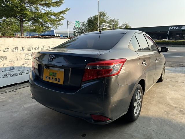 TOYOTA豐田 WISH  第2張相片