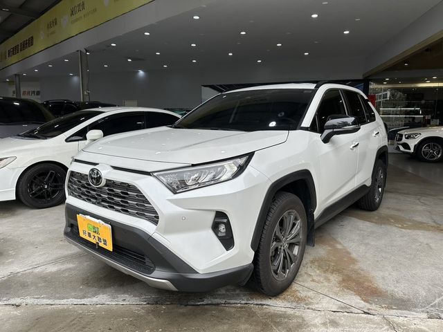 TOYOTA豐田 RAV4  第1張相片