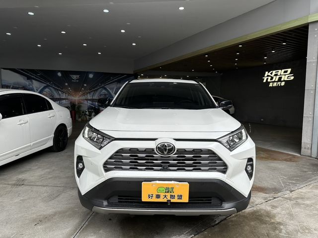 TOYOTA豐田 RAV4  第3張相片