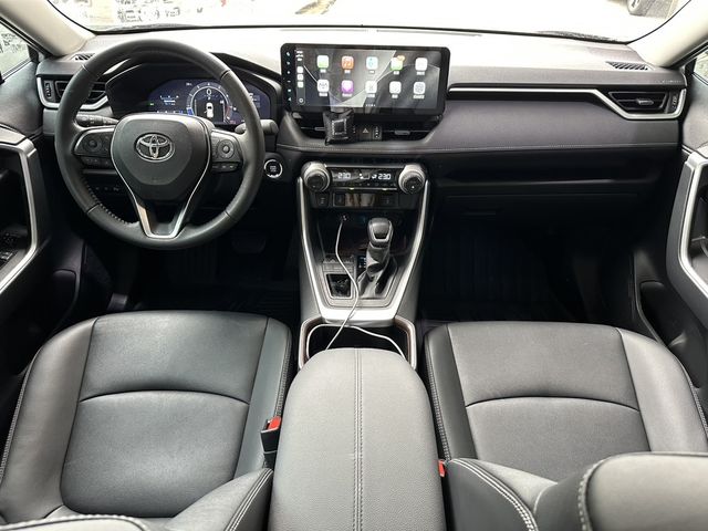 TOYOTA豐田 RAV4  第5張相片