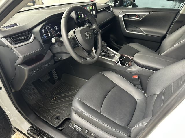 TOYOTA豐田 RAV4  第6張相片