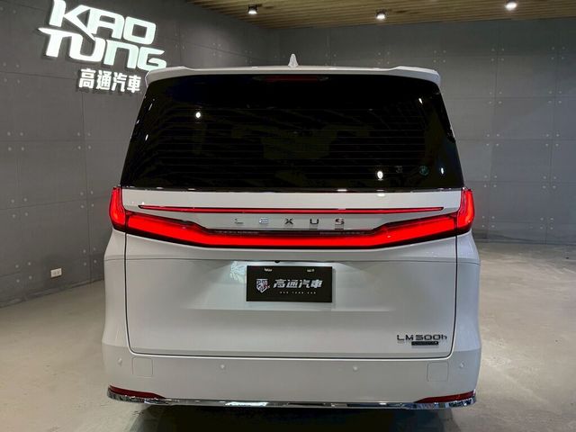 LEXUS凌志 LM500H  第4張相片