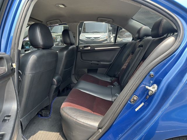 MITSUBISHI三菱 LANCER FORTIS  第12張相片