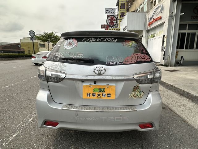 TOYOTA豐田 WISH  第4張相片