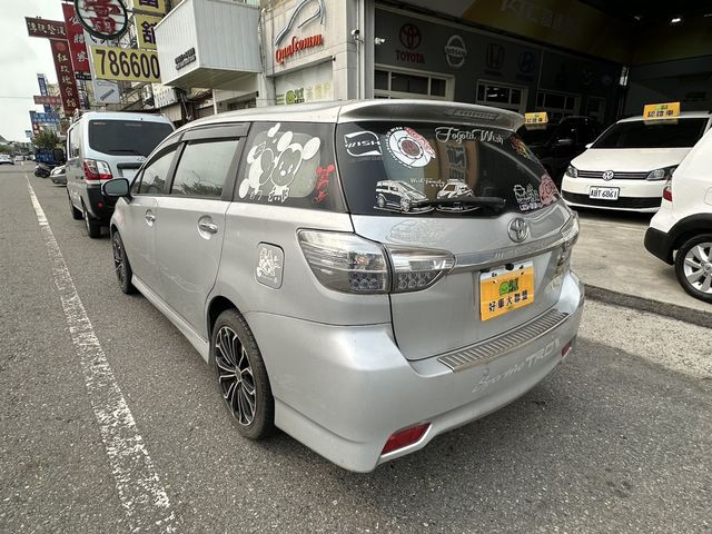 TOYOTA豐田 WISH  第12張相片