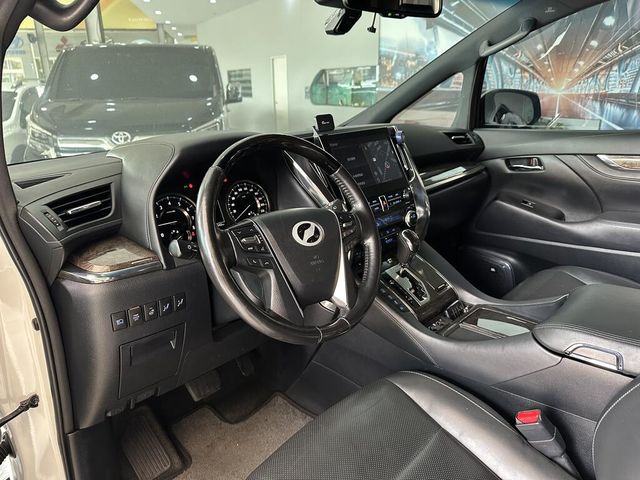 TOYOTA豐田 ALPHARD  第7張相片