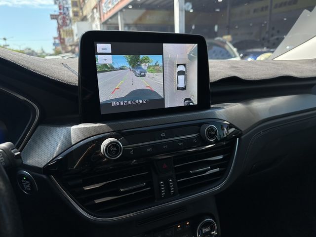 FORD福特 KUGA  第9張相片