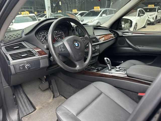 BMW寶馬 X5  第8張相片