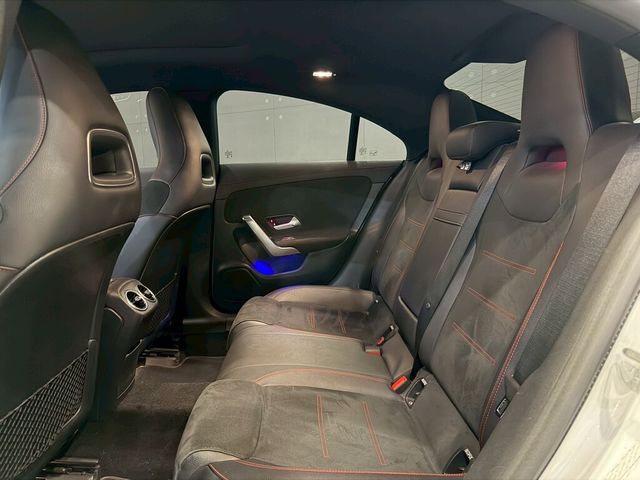 M-BENZ賓士 CLA250  第13張相片