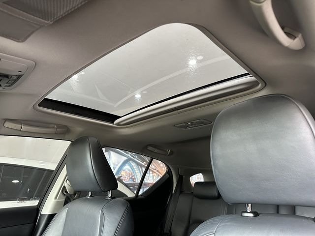 LEXUS凌志 CT200H  第9張相片