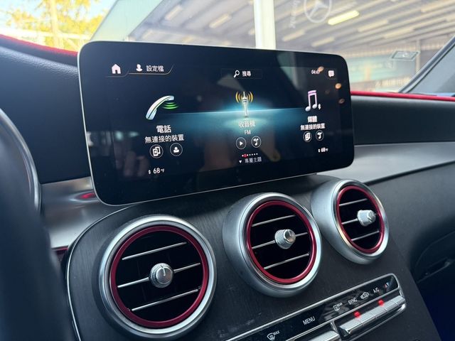 M-BENZ賓士 GLC300  第8張相片