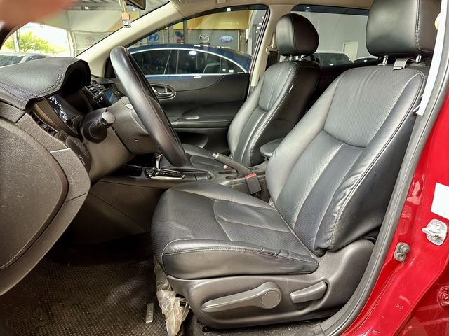 NISSAN日產 TIIDA  第7張相片