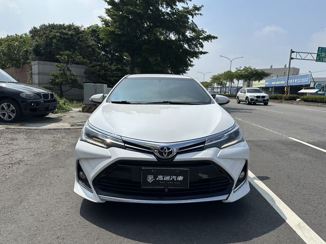 TOYOTA豐田 ALTIS  第2張相片
