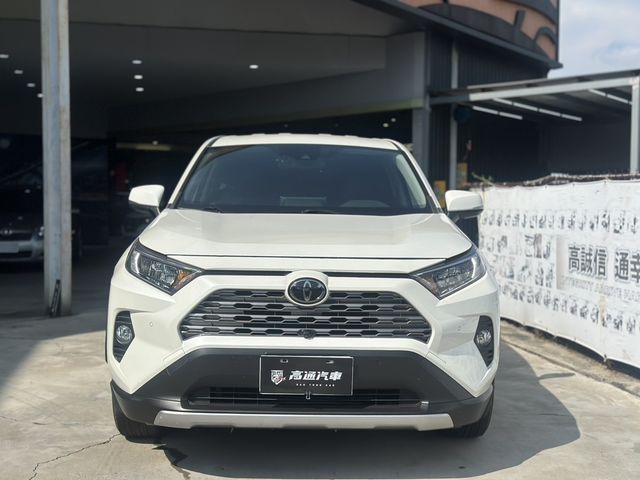 TOYOTA豐田 RAV4  第2張相片