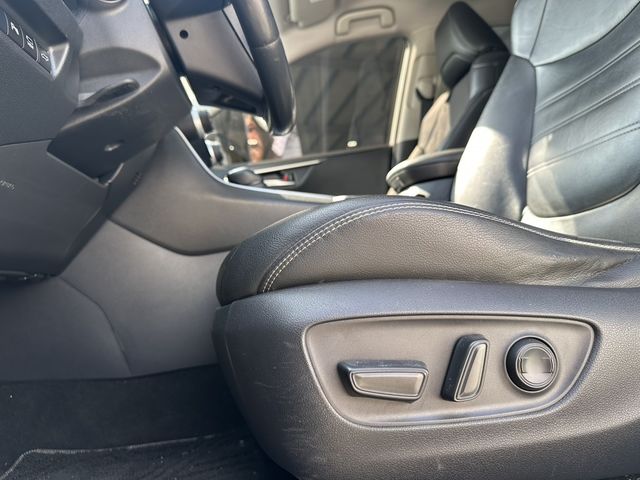 TOYOTA豐田 RAV4  第9張相片