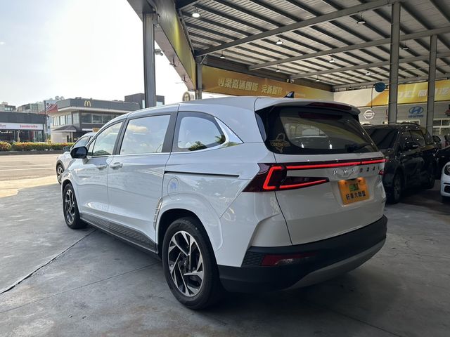 HYUNDAI現代 CUSTIN  第2張相片