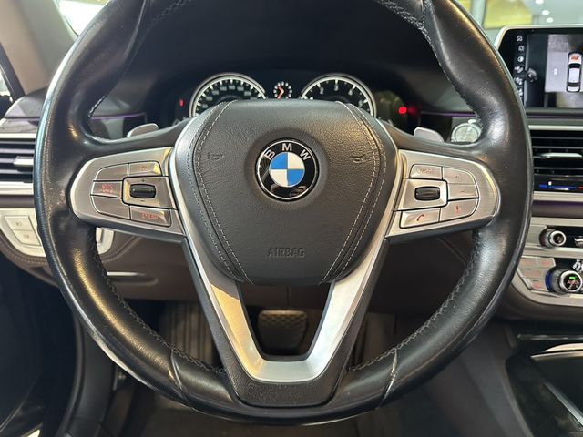 BMW寶馬 740LI  第6張相片