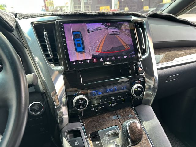 TOYOTA豐田 ALPHARD  第8張相片