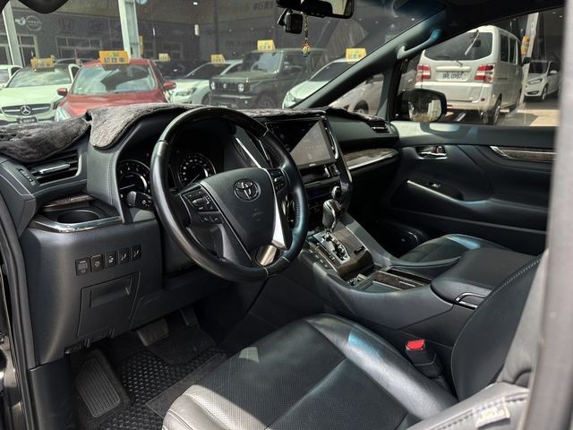 TOYOTA豐田 ALPHARD  第9張相片
