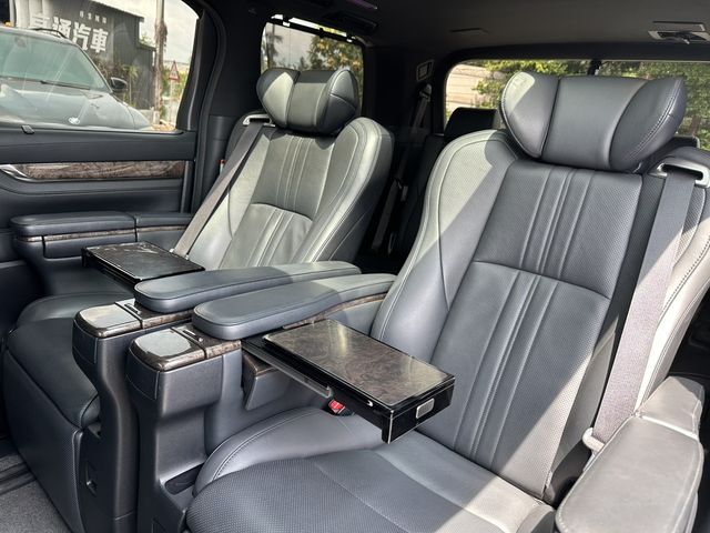 TOYOTA豐田 ALPHARD  第12張相片