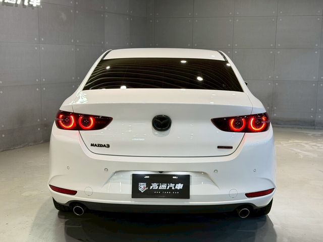 MAZDA馬自達 MAZDA 3  第10張相片