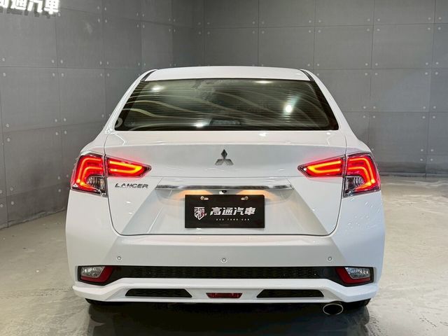 MITSUBISHI三菱 GRAND LANCER  第9張相片