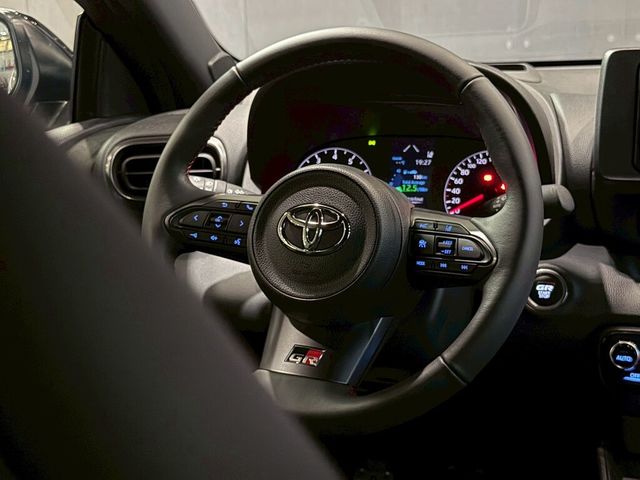 TOYOTA豐田 GR YARIS  第6張相片