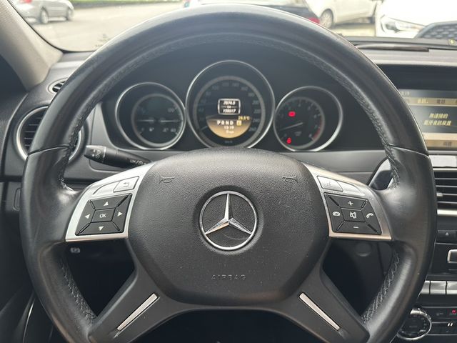 M-BENZ賓士 C200  第6張相片