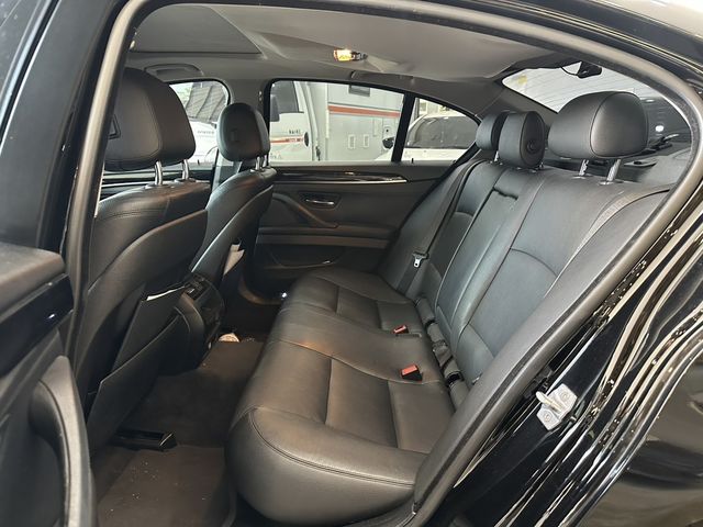 BMW寶馬 528I  第10張相片