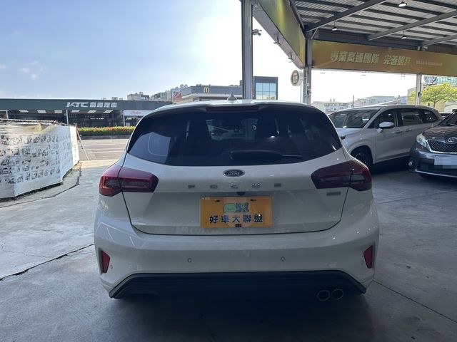 FORD福特 FOCUS ST  第11張相片