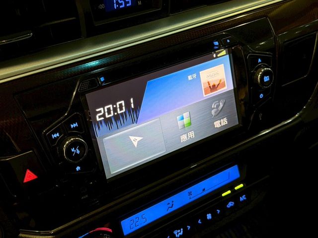 TOYOTA豐田 ALTIS  第9張相片