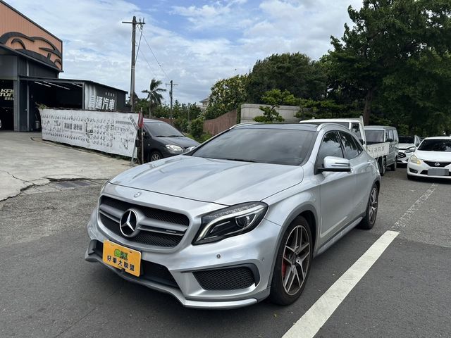 M-BENZ賓士 GLA45 AMG  第1張相片
