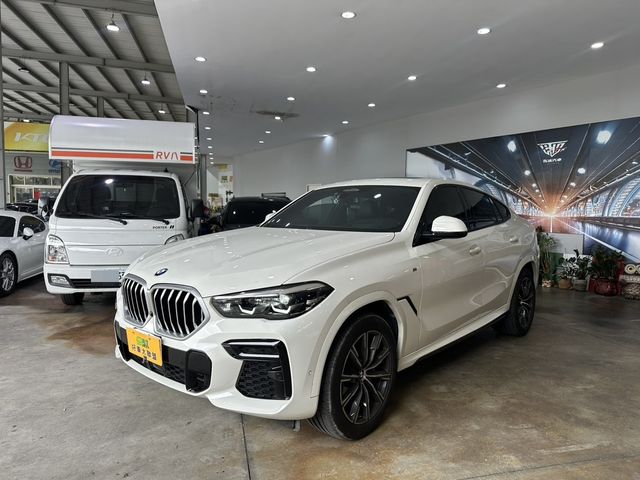 BMW寶馬 X6 XDRIVE40I  第1張相片