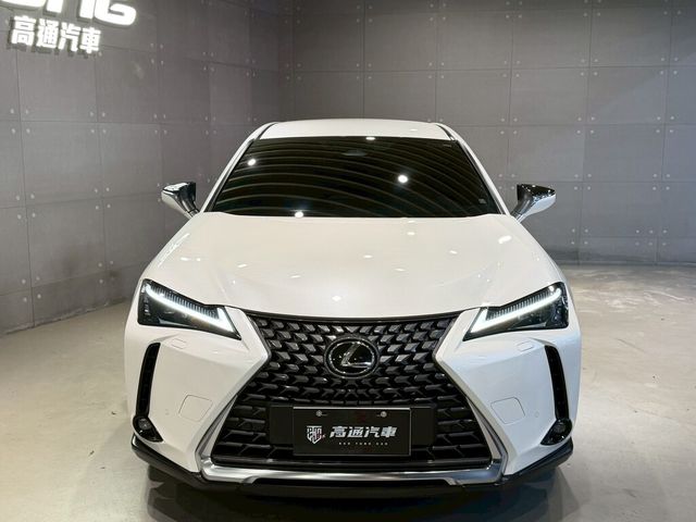 LEXUS凌志 UX300H  第3張相片