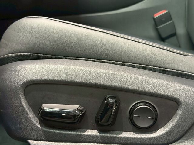 LEXUS凌志 UX300H  第8張相片