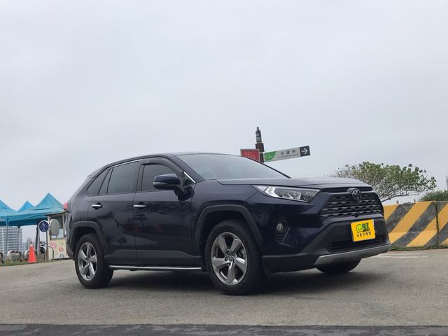 TOYOTA豐田 RAV4  第1張相片