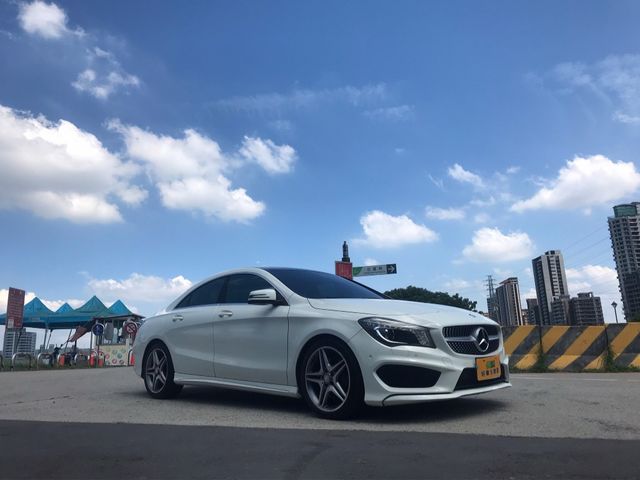 M-BENZ賓士 CLA250  第1張相片